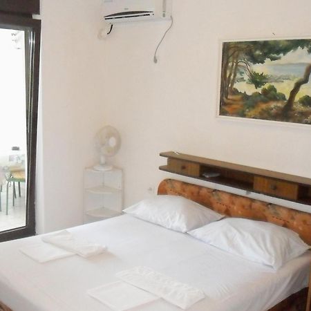 Apartments By The Sea Suha Punta, Rab - 5050 Kampor Ruang foto