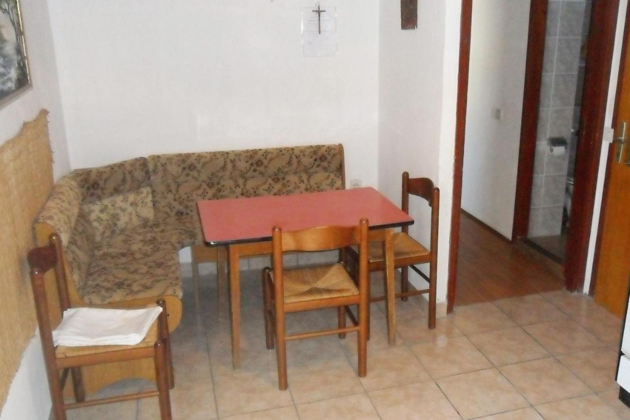 Apartments By The Sea Suha Punta, Rab - 5050 Kampor Bagian luar foto