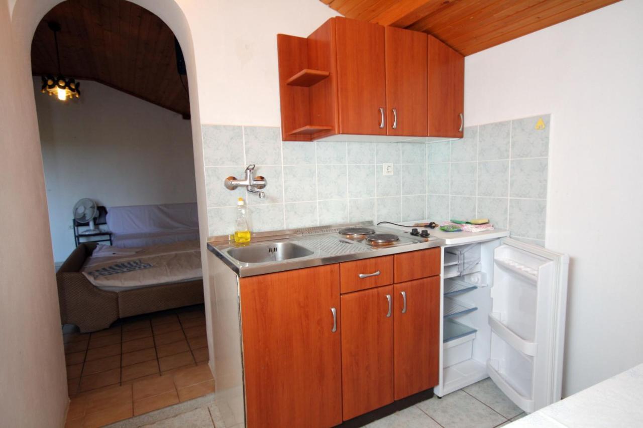 Apartments By The Sea Suha Punta, Rab - 5050 Kampor Bagian luar foto