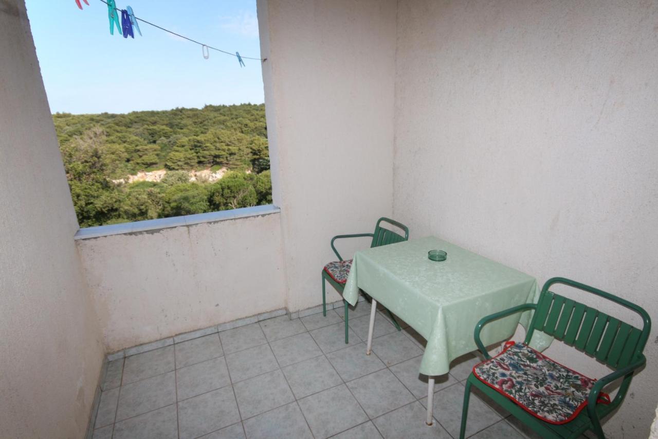 Apartments By The Sea Suha Punta, Rab - 5050 Kampor Bagian luar foto