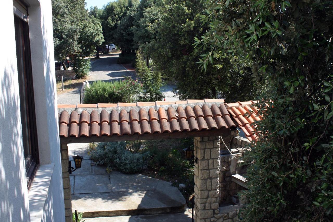 Apartments By The Sea Suha Punta, Rab - 5050 Kampor Bagian luar foto