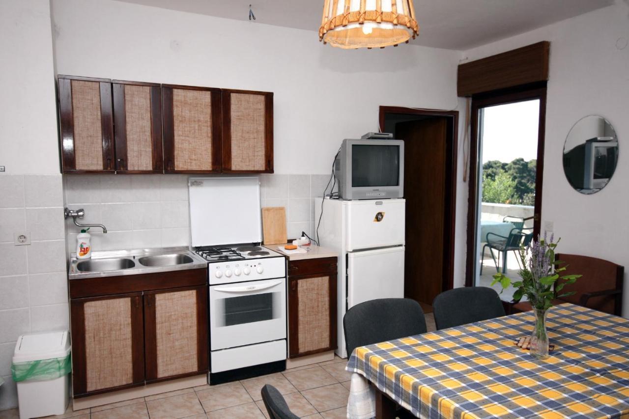 Apartments By The Sea Suha Punta, Rab - 5050 Kampor Bagian luar foto