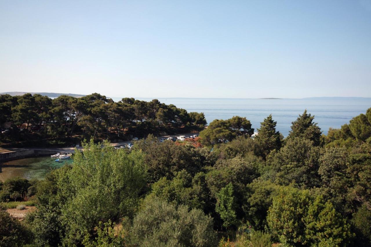 Apartments By The Sea Suha Punta, Rab - 5050 Kampor Bagian luar foto