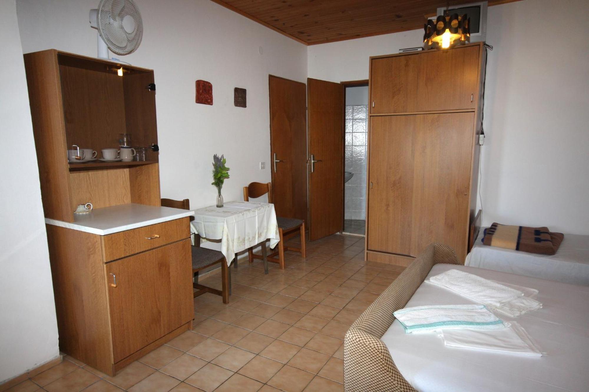 Apartments By The Sea Suha Punta, Rab - 5050 Kampor Ruang foto