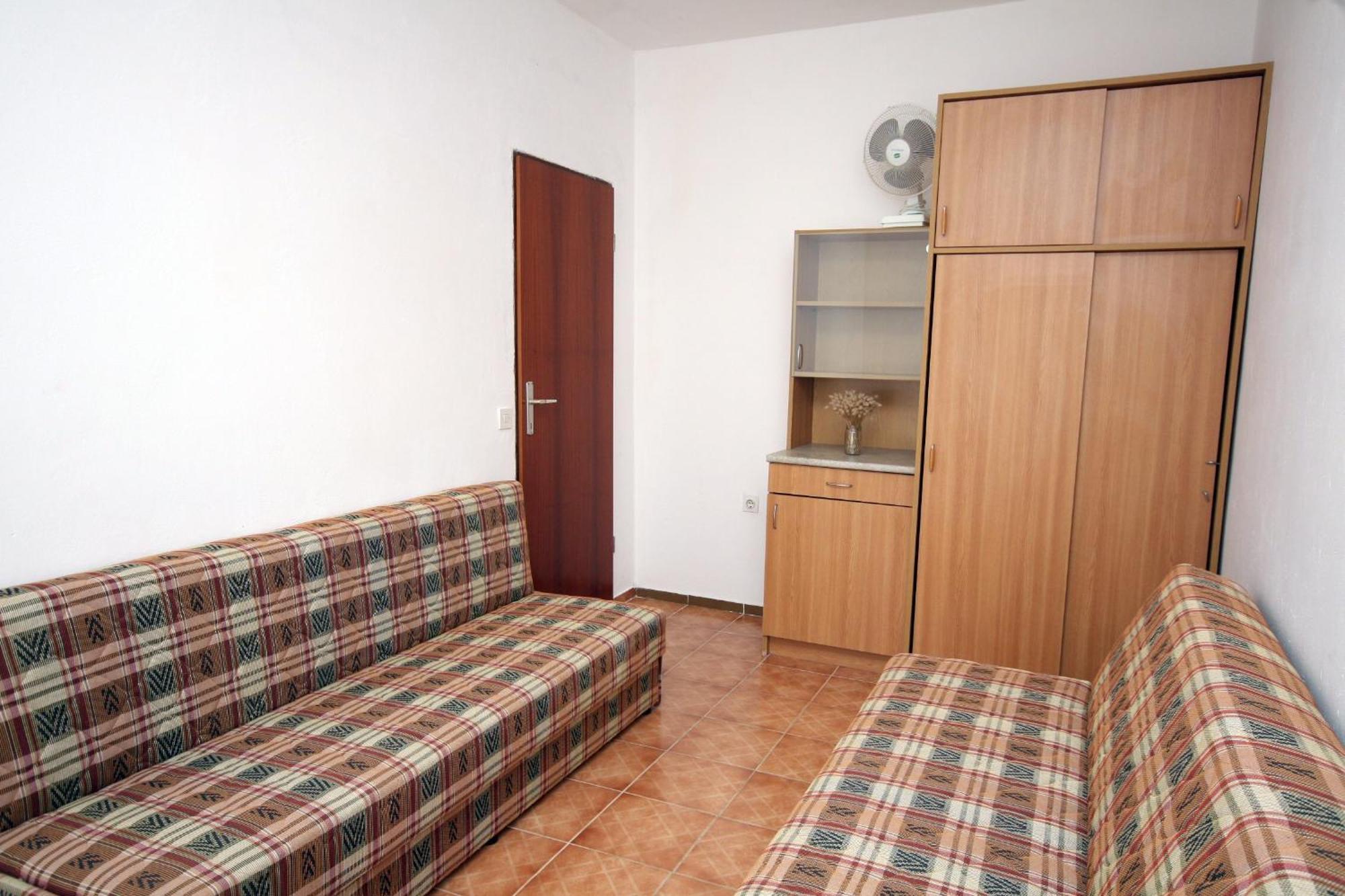 Apartments By The Sea Suha Punta, Rab - 5050 Kampor Ruang foto